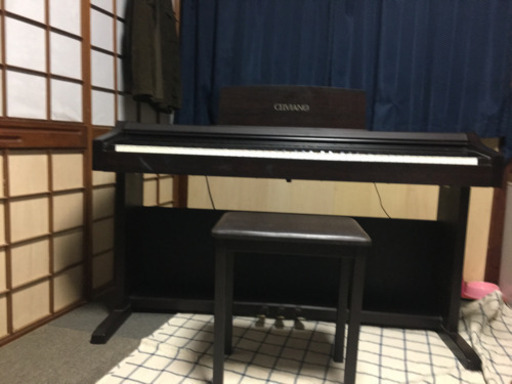 電子ピアノ
