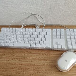 Apple 純正 USB キーボードとマウス（A1048&M5769）