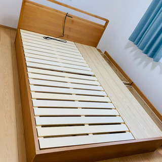 決まりました?‍♂️』関家具 ベットフレーム（ダブル）