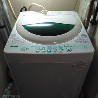 TOSHIBA　５キロ　洗濯機　中ステンレス　２０１２年式　白