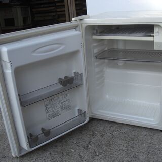 小型冷蔵庫　高さ54ｃｍ　幅42ｃｍ　奥42ｃｍ　20台ぐらいあります