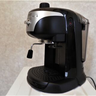 国内正規品 Delonghi デロンギ エスプレッソ＆カプチ-ノマシン