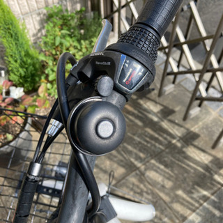 ◆お取引き中◆ スタイリッシュ 軽量 コンパクト 折りたたみ式 電動アシストサイクル