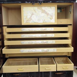 札幌市/清田区　府中家具 松岡輝充作 紫檀無垢 漆塗り 桐箪笥 和箪笥 着物 タンス 整理箪笥 手作り
