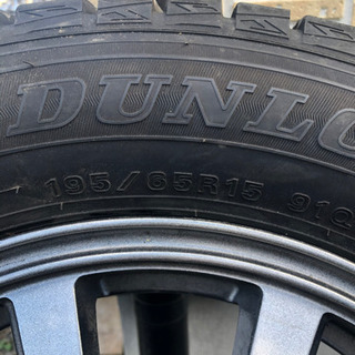 美品。バリ山スタッドレスタイヤホイル付き4本セット