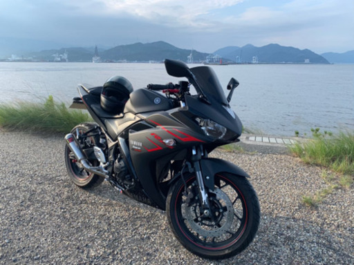 ヤマハ yzf-r25 abs マットブラック