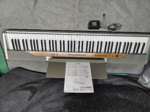 カシオ電子ピアノ　PX-110