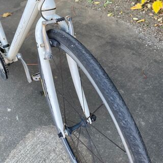 クロスバイク GIANT ESCAPE R3 465㎜（S） ホワイト