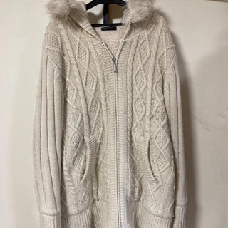 白　編みこみセーター風ジャンバー　３Ｌ