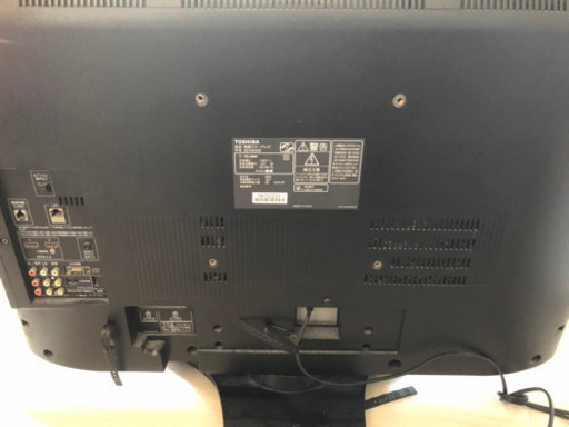 東芝　32型テレビ　リモコン付