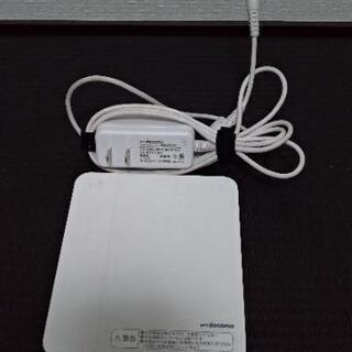 【中古】ワイヤレス充電器 P01