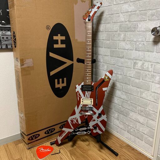 ★☆【未使用品】EVH Striped Series Shark（ストライプド・シリーズ・シャーク）☆★