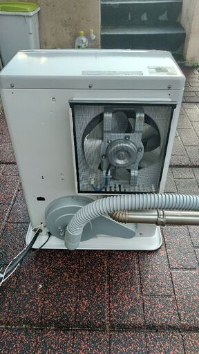 2014年製 トヨトミ FFファンヒーター 動作確認済み