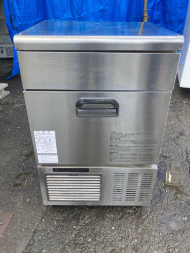 ダイワ製氷機35キロ