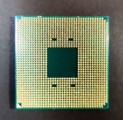 CPU AMD Ryzen 7 3700X ／リテールCPUクーラーなし／市販CPUクーラー