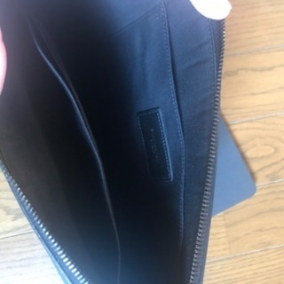 最終値下げ！！2020AW サンローラン YSLクロコ押しレザー クラッチ 