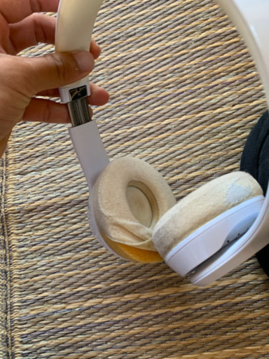 その他 beats solo3 wireless headphones