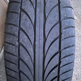  20インチ  バリ溝タイヤ