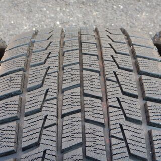 ユーロデザイン　１７インチ　スタッドレス　ＢＭＷ　５シリーズ（Ｅ６０系）