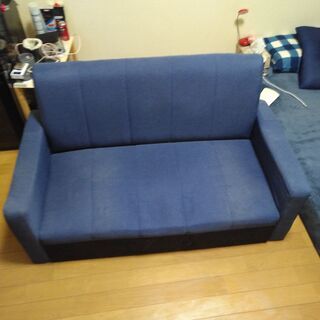 ２０２０年購入2人掛けソファー　引き取り限定　ブルー
