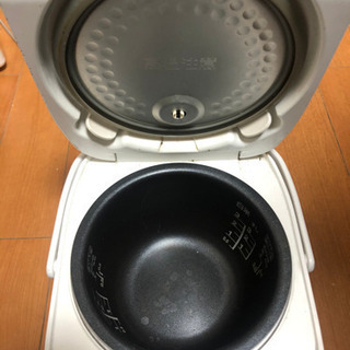 東芝 RC-5SL(W) マイコンジャー炊飯器(3合炊き) グラ...