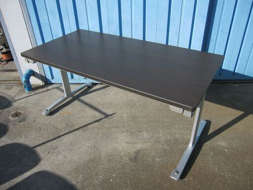 会議テーブル　ダークブラウン　1500ｘ750　折り畳み式　キャスター付き　コクヨ製MTT-T166P1C