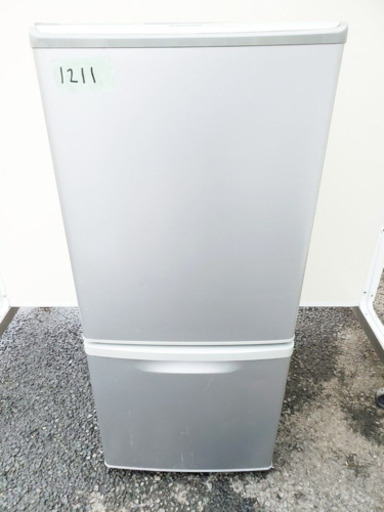 ①1211番 Panasonic✨ノンフロン冷凍冷蔵庫✨NR-B143W-S‼️