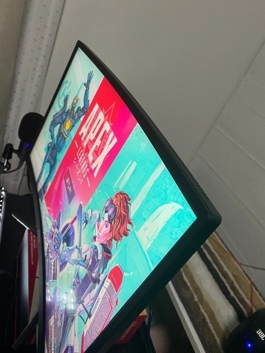 MSI Optix G24C ゲーミングディスプレイ [24型 湾曲 リフレッシュ