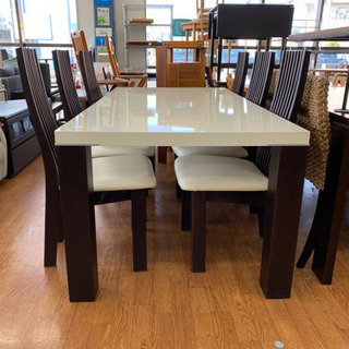 モリタインテリアのホワイト×ブラック!ダイニング7点セットです！