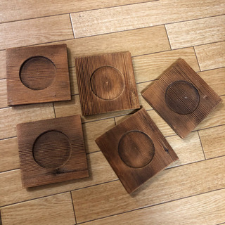木製のコースター