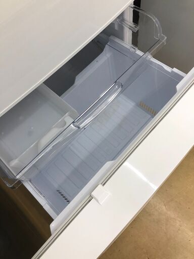 MITUBISHI / ミツビシ 335L 冷蔵庫 2013年 MR-C34W MITUBISHI / ミツビシ 335L 冷蔵庫 2013年 MR-C34W