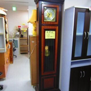 定価45万　柱時計　きっちり動きます。　9万8000円　超豪華品。