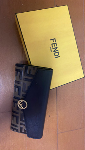 FENDI 財布　☆早い者勝ち