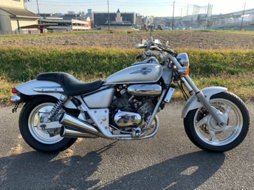 ホンダ‼️Vツインマグナ250‼️大人気‼️エンジン強いですっ‼️
