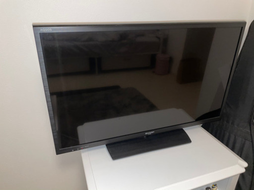 2015年製　SHARP AQUOS 32型TV(リモコン付き)
