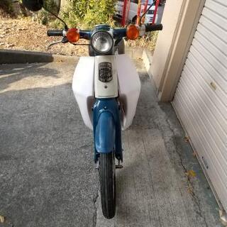 バッテリー、オイル、レッグシールド新品 安心安定のインジェクション