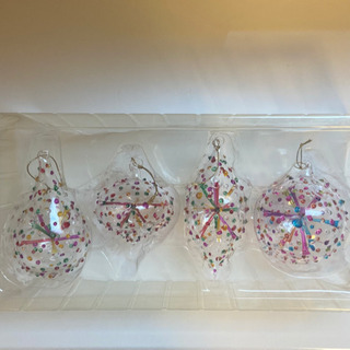 ガラスのオーナメント 4個セット