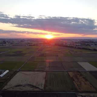 ドローンによる空撮、屋根点検撮影を受け付けます