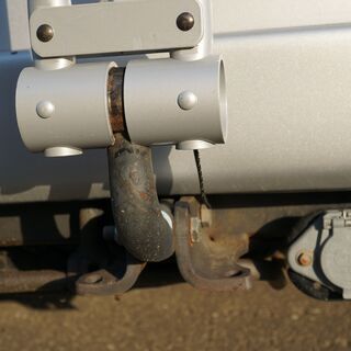 ＴＨＵＬＥスーリーサイクルキャリア【Ｔｈｕｌｅ Ｘｐｒｅｓｓ ９７０】新品特価限定２台