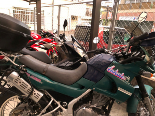 デュアルパーパス アドベンチャーバイク kle250