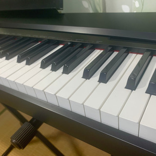 電子ピアノ CASIO プリヴィア PX-135BK 88鍵　2012年製　近畿圏内配送可 電子ピアノ CASIO プリヴィア PX-135BK 88鍵 2012年製 近畿圏内配送可