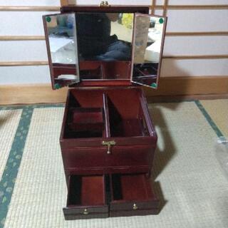 🎉三面鏡付き木製化粧箱