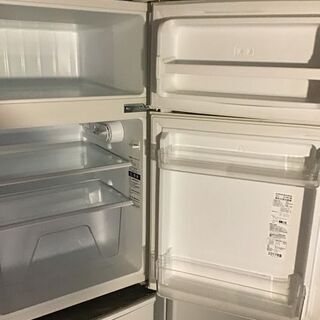 送料無料・設置無料サービス有り】冷蔵庫 2017年製 amadana AT-HR11 中古