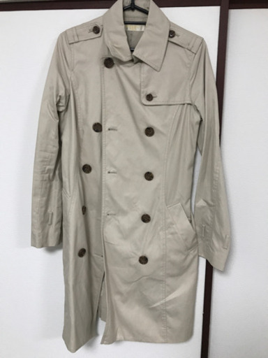ナチュラル ビューティーベーシックのトレンチコートsサイズ カフェラテ ｊｒ難波の服 ファッションの中古 古着あげます 譲ります ジモティーで不用品の処分