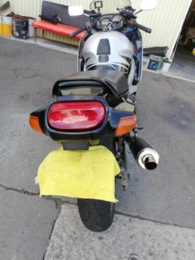 ZZR600車検長いタイヤバリ溝