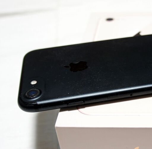 SIMフリー★iPhone 7  32GB ブラック  Apple Store購入 残債ゼロ 問題なく使えます。 SIMフリー☆iPhone 7 32GB ブラック Apple Store購入 残債ゼロ 問題