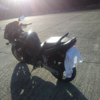 今月最終出品！最終値下げ！名車YAMAHA FZ400（検付き現状）売りor交換