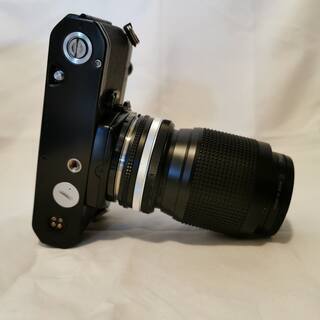 Nikon FM2と35-105mmズームレンズ