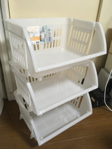 積み重ねバスケット3段バスケット にたつ 三軒茶屋の家具の中古あげます 譲ります ジモティーで不用品の処分