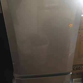 三菱冷蔵庫　2012年